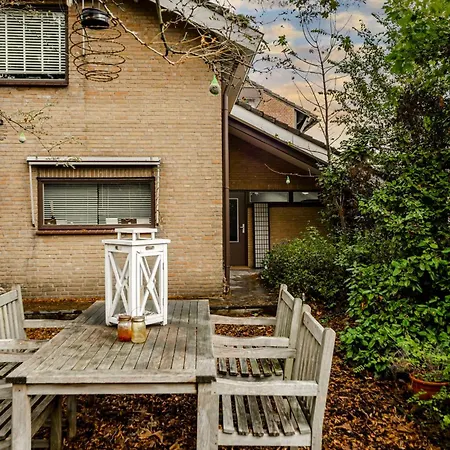 Hébergement de vacances Casa With Free Parking And Garden *