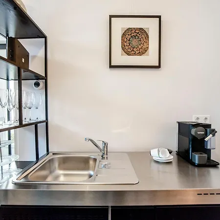 Casa Nouveau With Private Parking *