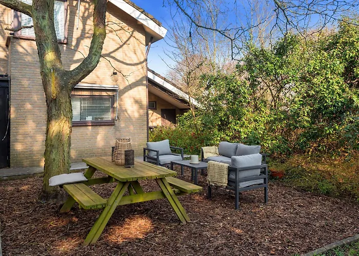 Casa With Free Parking And Garden * Zandvoort